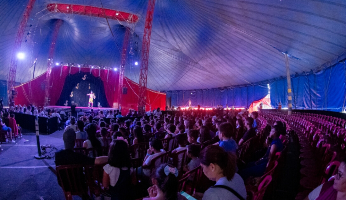 Fundo Social em parceria com o Mogi Shopping leva a magia do circo a 340 pessoas