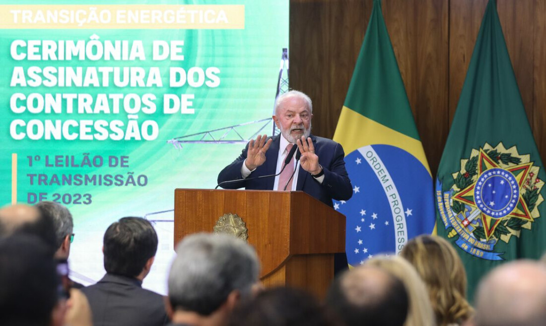 Lula vê Brasil como "imbatível" em transição energética