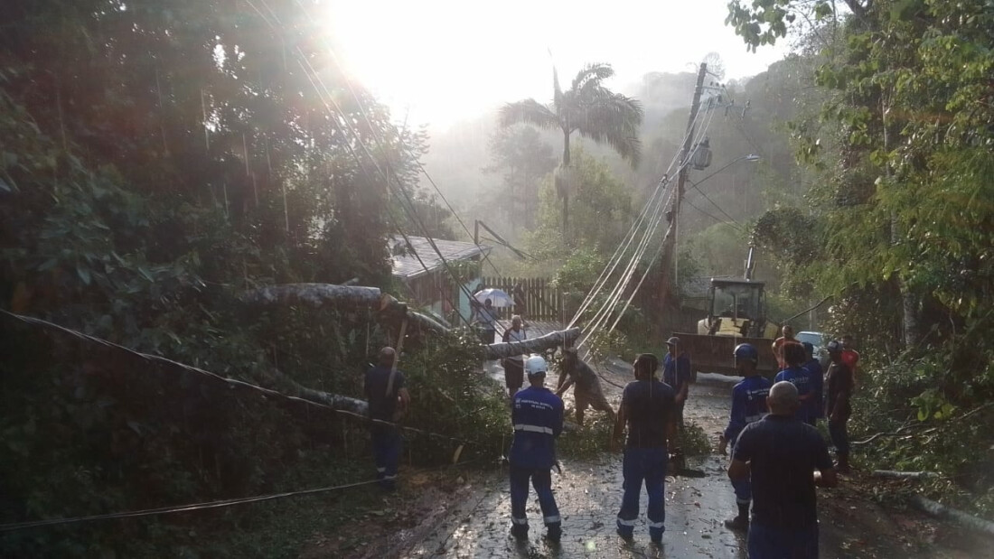 EDP registra mais de 400 ocorrências provocadas por temporal no Alto Tietê