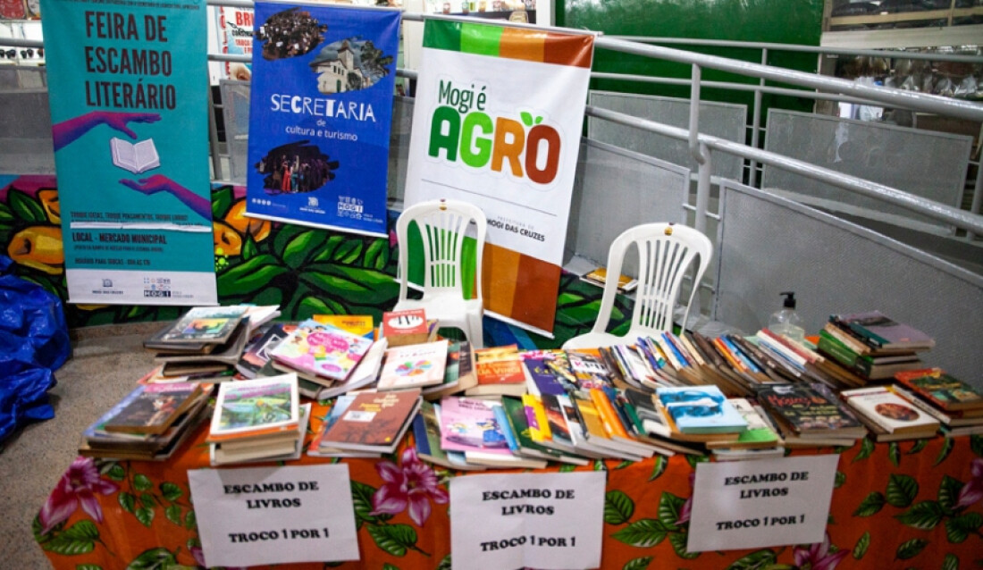 Feira do Escambo Literário promove troca de livros neste sábado