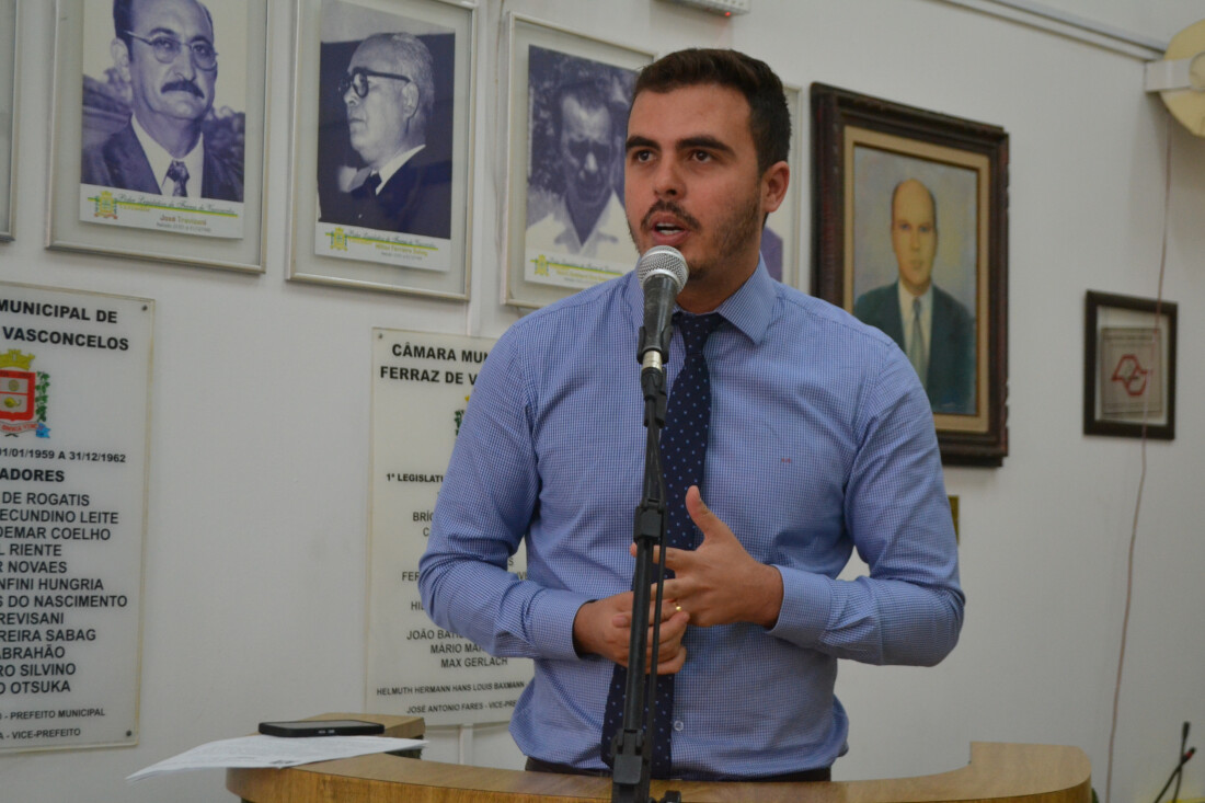 Câmara de Ferraz marca 1ª sessão simulada do Parlamento Autista