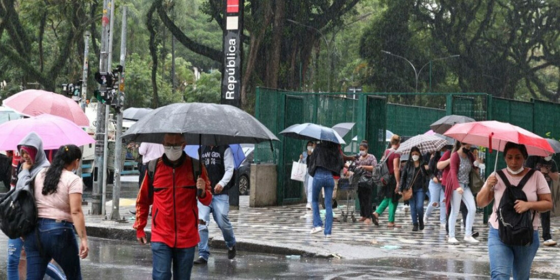 Defesa Civil de SP alerta para chuvas intensas a partir de hoje