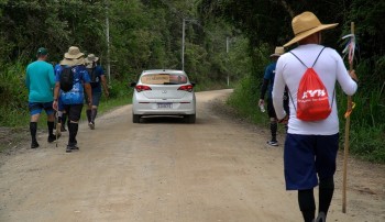 Mogi das Cruzes realiza ação de apoio a peregrinos na Rota da Luz