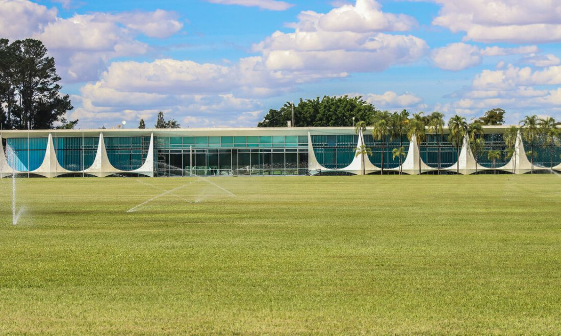 Lula reúne ministros em videoconferência no Alvorada