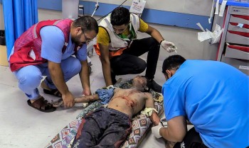 Israel e Hezbollah admitem ataques mútuos