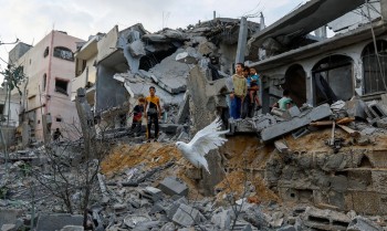 Israel confirma que Hamas mantém quase 200 pessoas como reféns