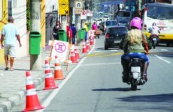 Mudanças na rua José Bonifácio dividem opiniões dos motoristas