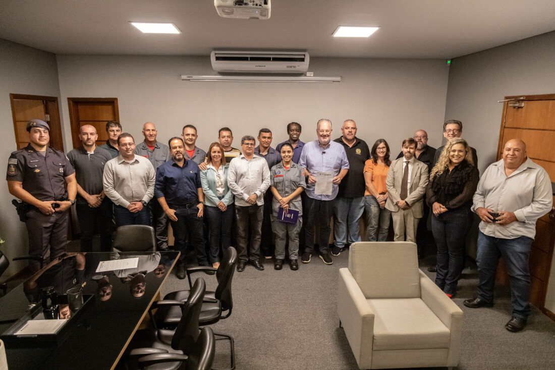 Prefeito de Guararema aprova atualização a Gratificação Especial 