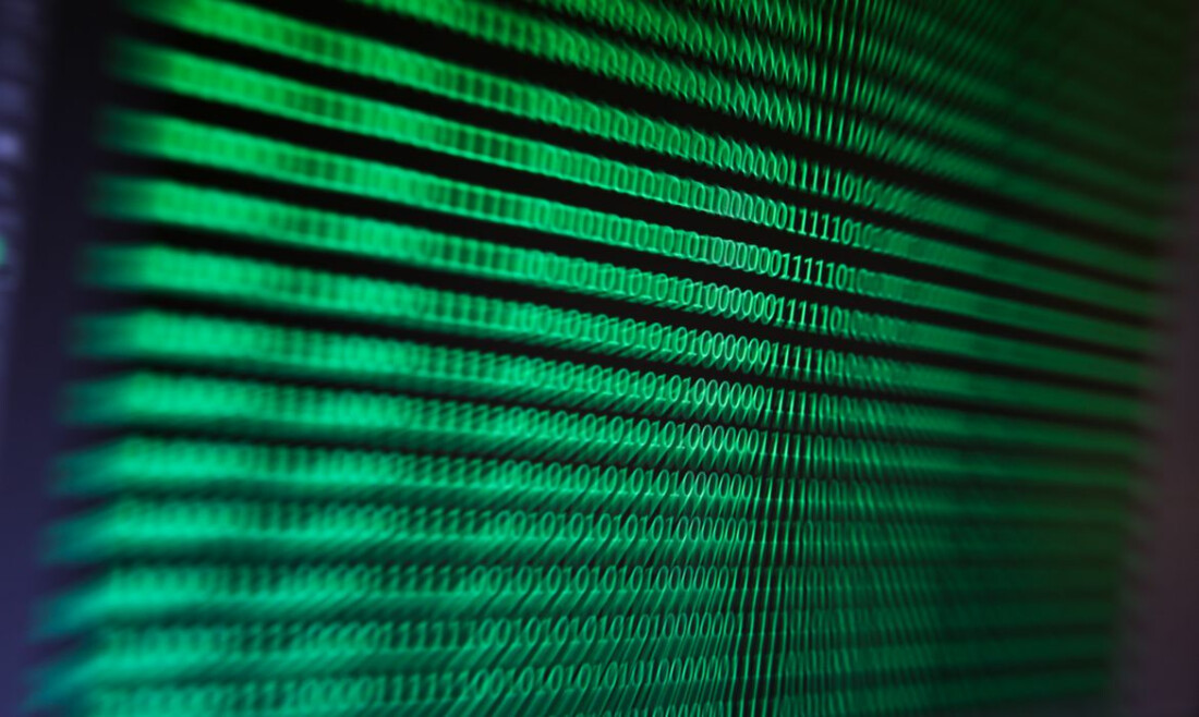 Inteligência artificial multiplica imagens de abuso sexual de menores