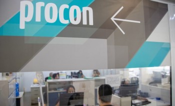 Procon alerta para golpe de maquininha na entrega do presente de aniversário