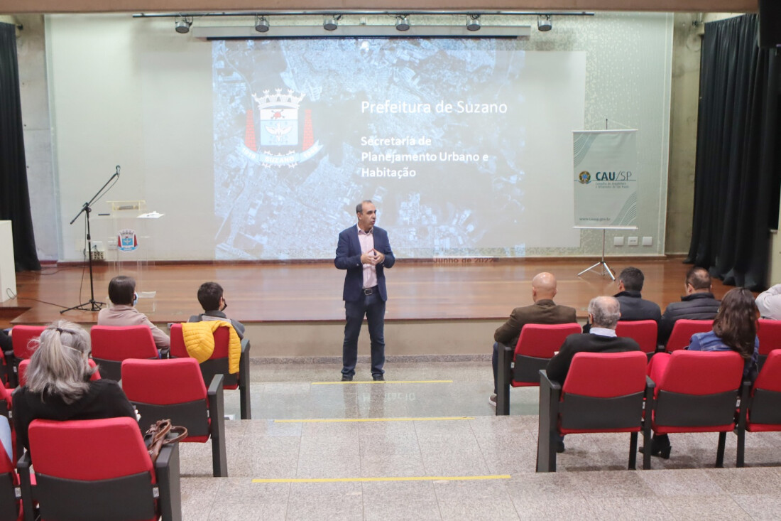 Suzano convida arquitetos e urbanistas para reunião sobre fiscalização
