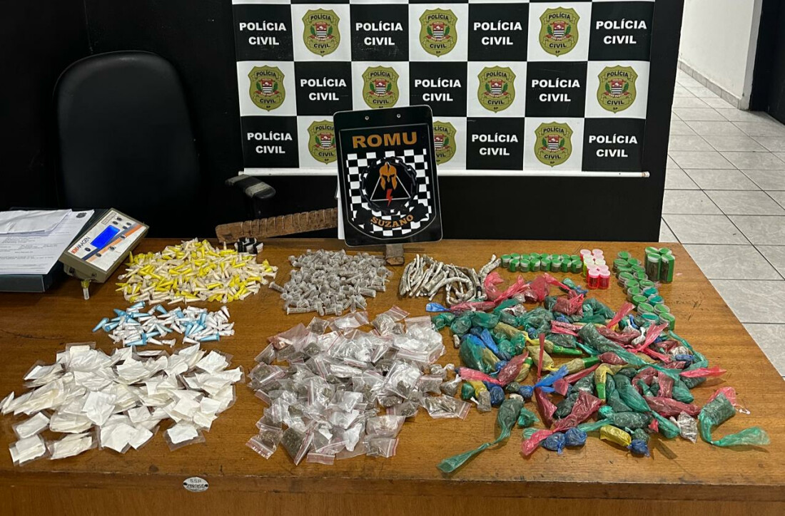 Patrulhamento da Romu resulta na localização de 2,8 quilos de drogas