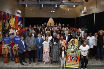 Suzano recebe a visita de Tchongolola Tchongonga, rei da maior etnia de Angola