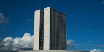 Câmara aprova reajuste para ministros do STF e servidores da DPU e TCU