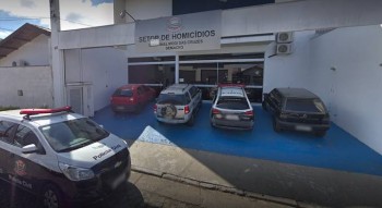 Mulher suspeita de matar idoso é presa e internada em ala psiquiátrica 