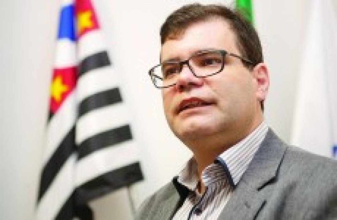 Poá rescinde contrato de aluguel de veículos