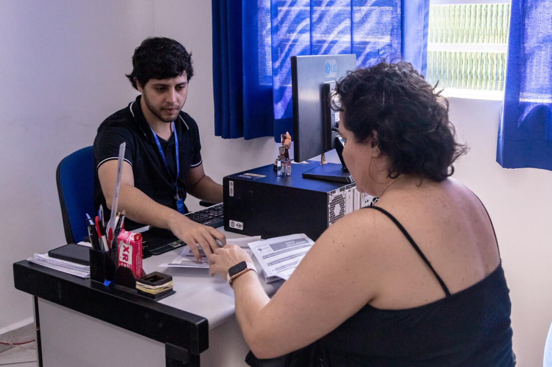 Ação Fique em Dia oferece diversos serviços aos moradores de Guararema