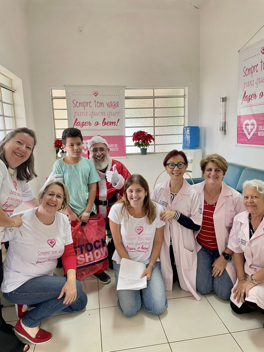 Associação do Voluntariado de Mogi lança campanha Natal do Bem