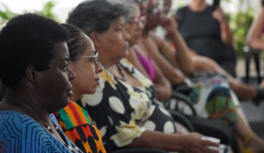 Café das Pretas reúne 30 mulheres no diálogo sobre solidão da mulher negra