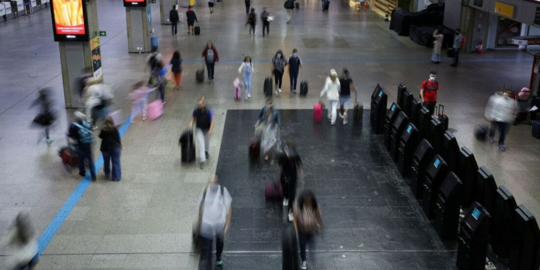 Greve de aeronautas entra no 2°dia com atrasos e cancelamentos de voos