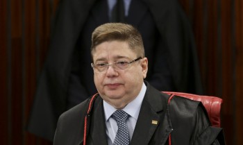 Ministra