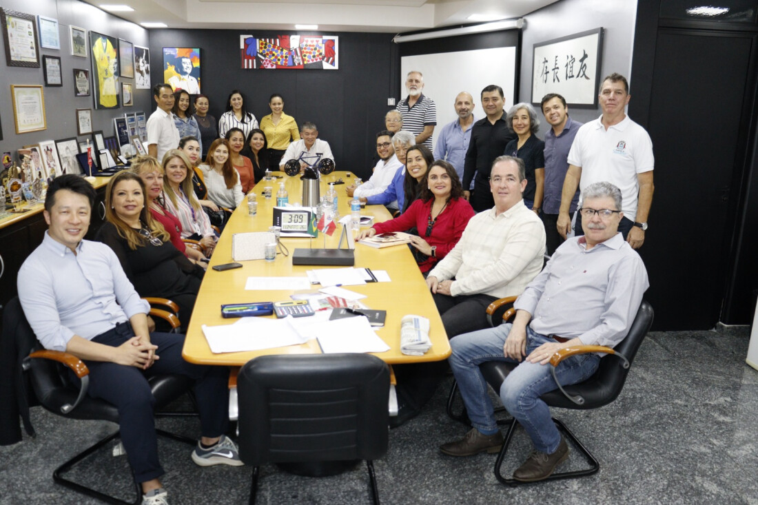 Prefeito oficializa posse dos novos membros do Conselho Municipal de Turismo