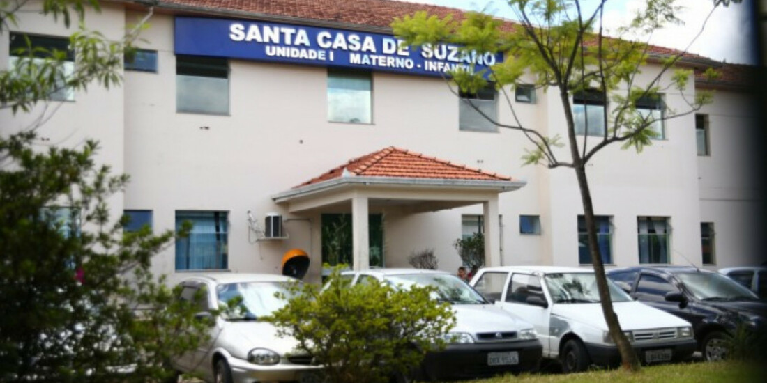 Marido esfaqueia mulher e ateia fogo na residência