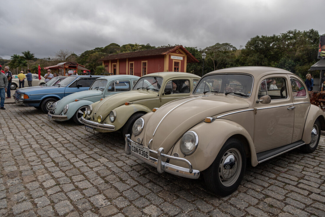 Vila de Luís Carlos recebe carros antigos pelo 1º Air Cooled Classic VW Show