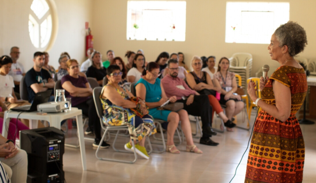 Coordenadoria do Idoso promove encontro do projeto de formação em gerontologia