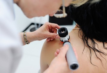 Saúde de SP destaca medidas preventivas que ajudam a evitar câncer de pele 