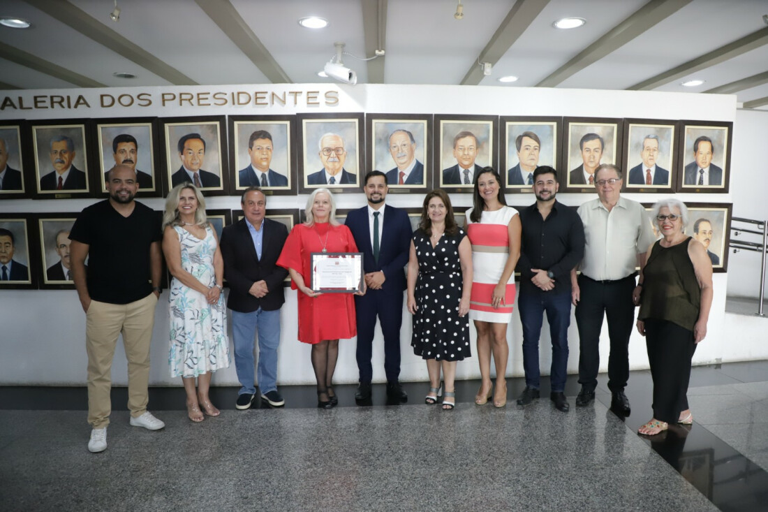 Câmara entrega diploma de “Honra ao Mérito” pelo aniversário da APP