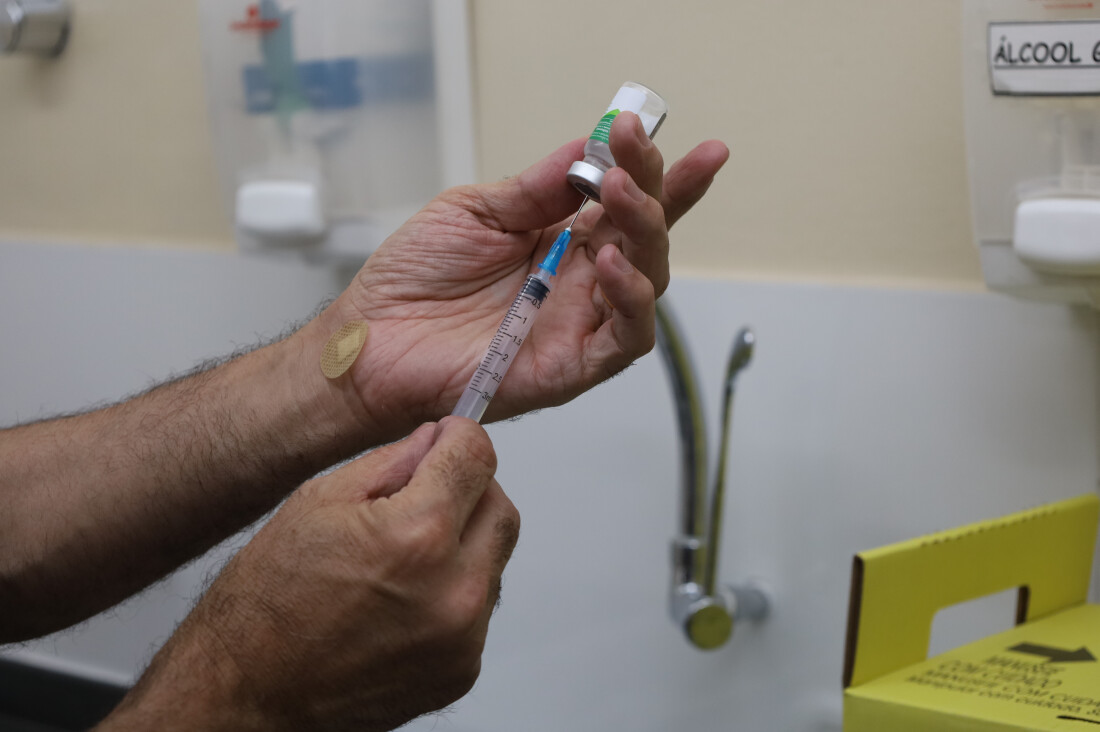 Aplicação da segunda dose da bivalente tem início na região