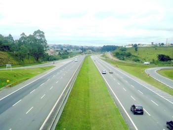 Rodovia Ayrton Senna terá redução de velocidade a partir de sexta (15)