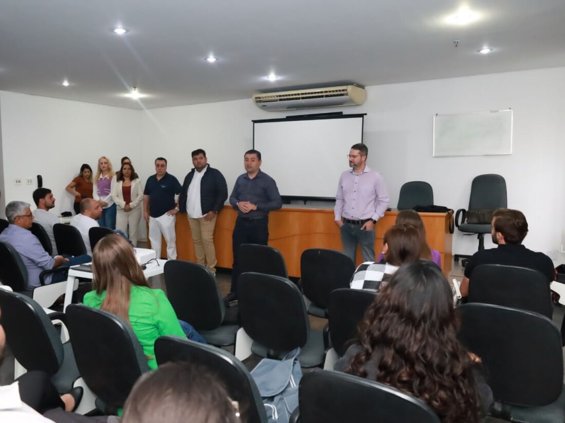 Suzano, Ferraz e Poá recebem quase 60 profissionais do programa 'Mais Médicos'