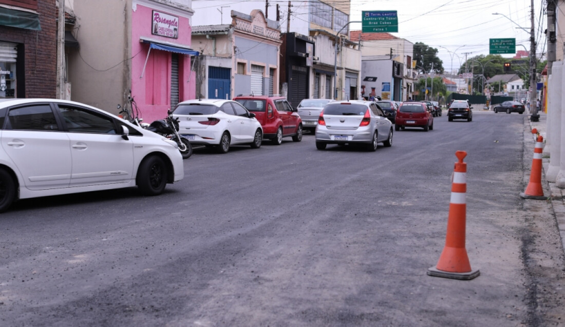 Programa Nova Mogi segue com recuperação asfáltica em diversos locais