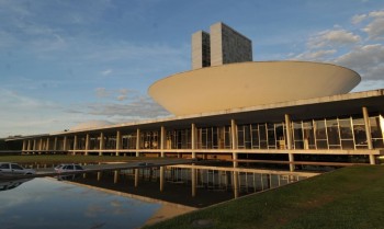 Combate à evasão escolar  