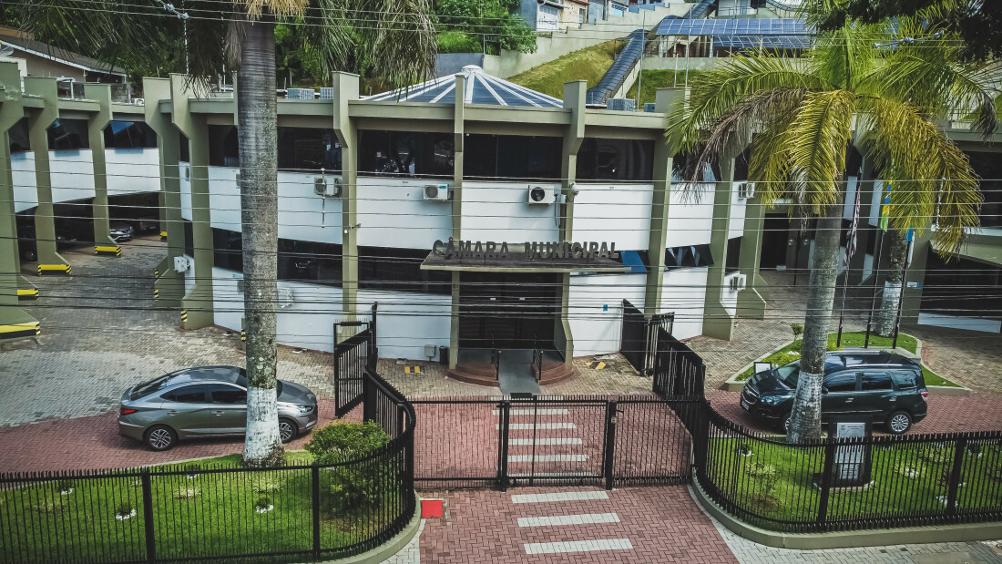 Arujá tem Câmara mais cara do Alto Tietê