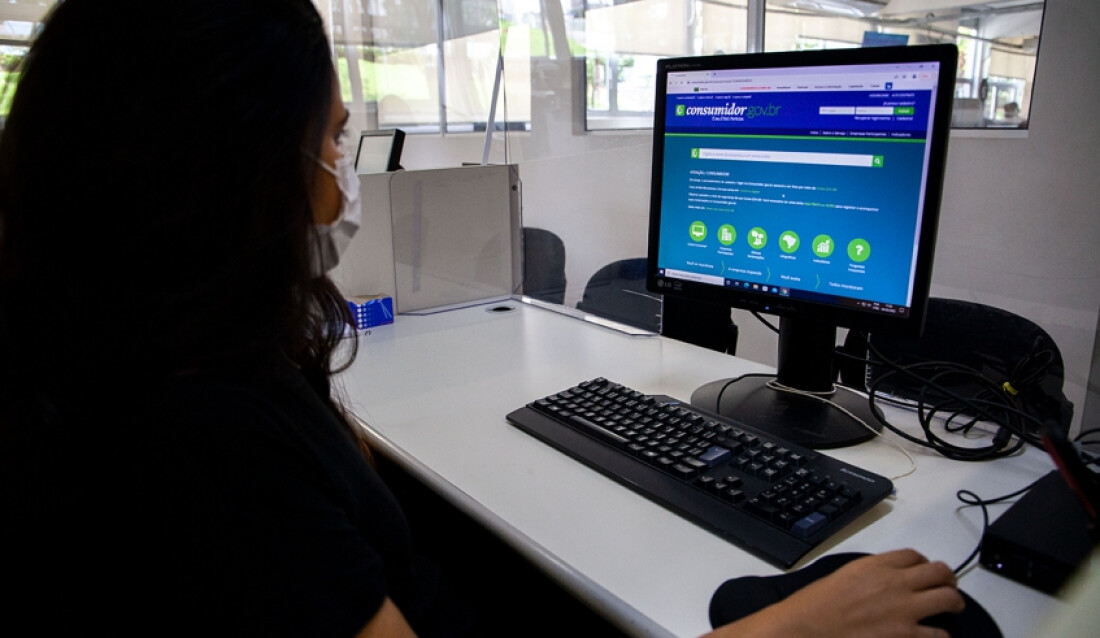 Procon de Mogi alerta para golpe da falsa central de atendimento de banco 