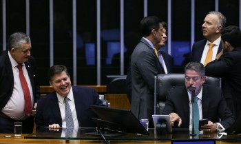 Sessão híbrida