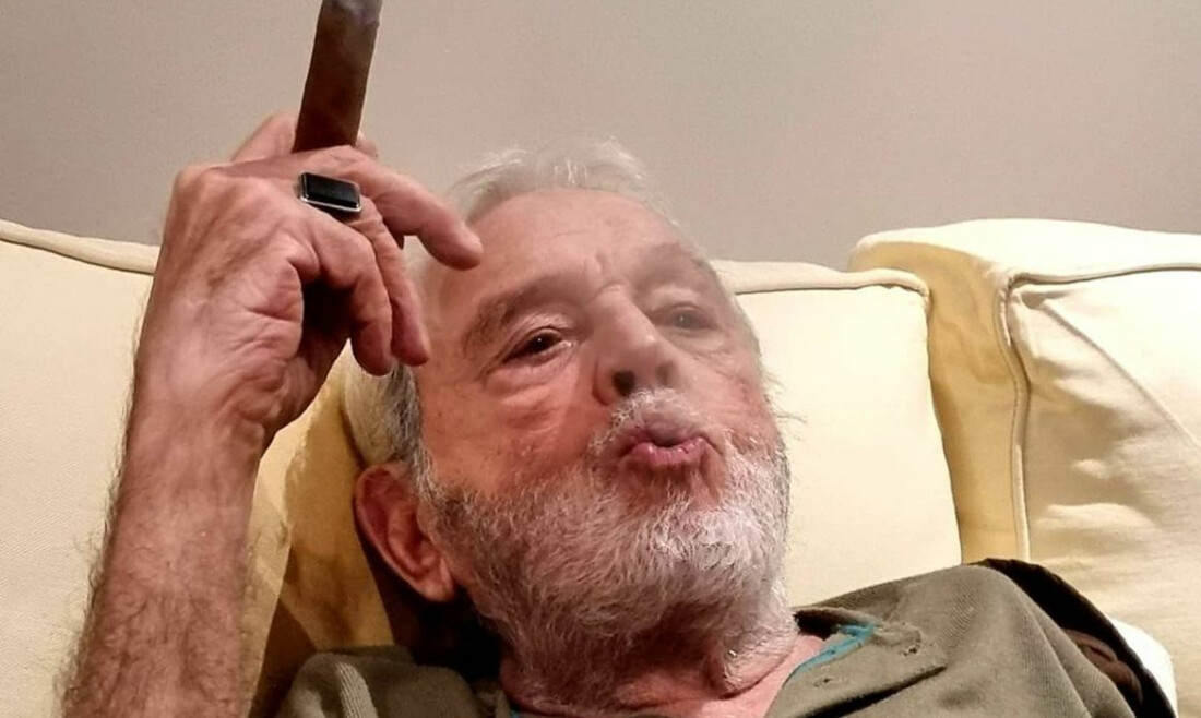 Apoio contra a ditadura