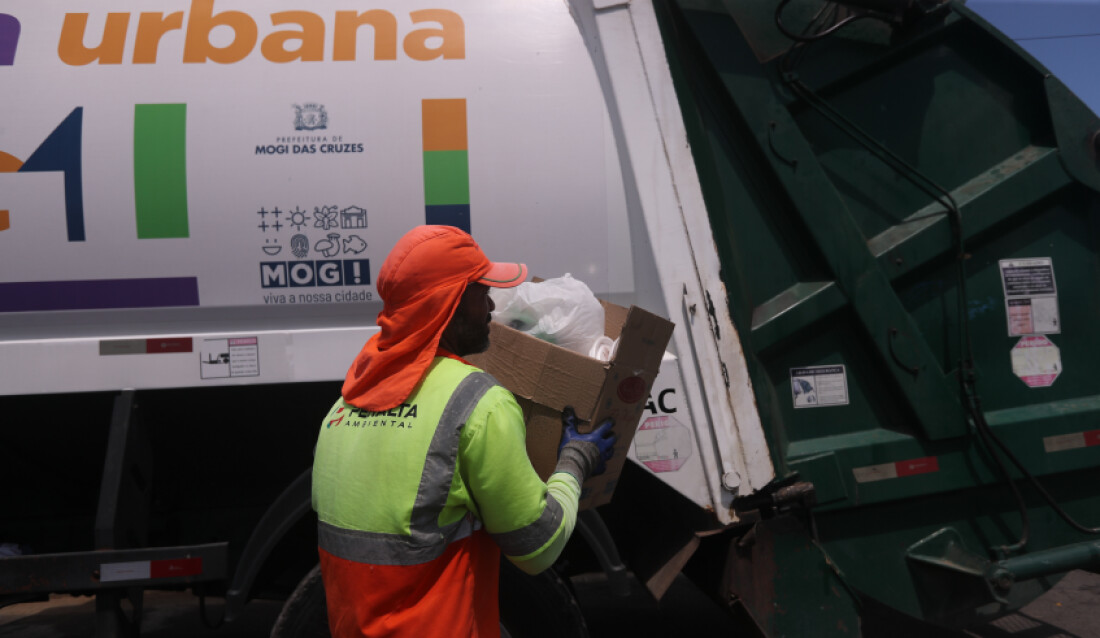 Coleta de lixo diurna será adiantada em bairros de Mogi no Natal e Ano Novo