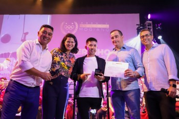 Premiação homenageia atletas mogianos de diferentes modalidades 