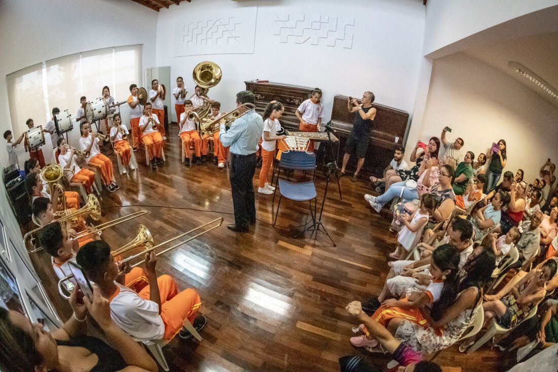 Educação de Guararema implanta novos programas em 2023