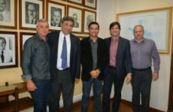 Deputado pede ajuda do Estado