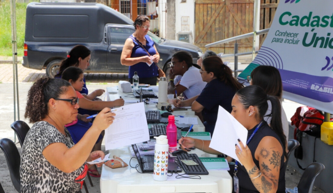 Cidadania Itinerante atende diferentes bairros da cidade até sábado