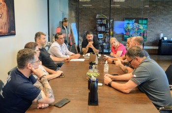 Associação Comercial de Mogi participa de reunião para debater obras