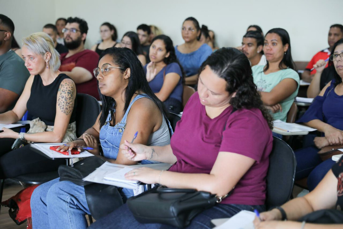 Agentes Comunitários de Saúde realizam recadastramento em Ferraz