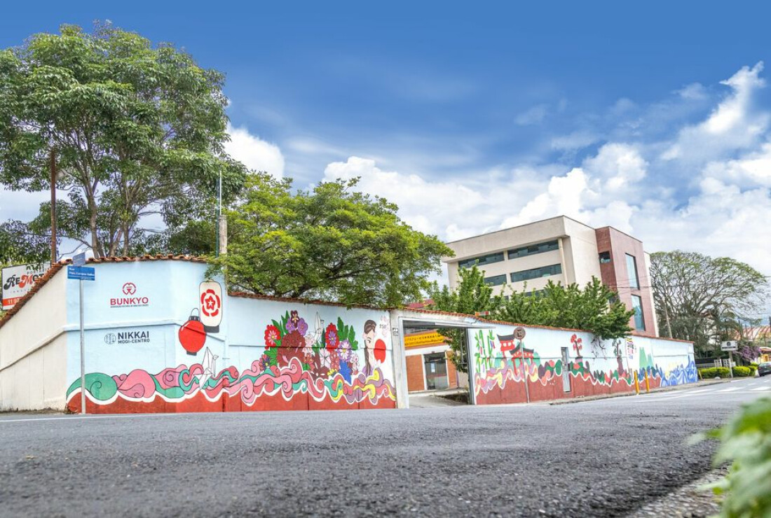 Workshop Inteligência Emocional arrecada alimentos e produtos de higiene