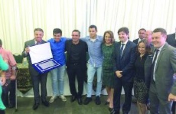 Prado presta contas sobre ações