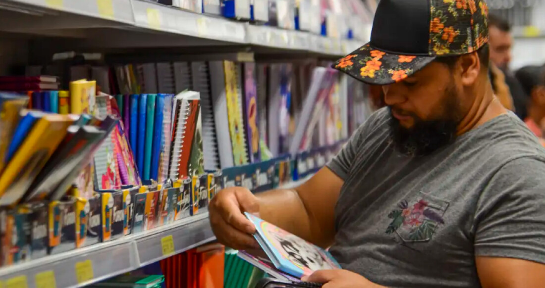 Procon de Mogi orienta pais e responsáveis sobre compra de material escolar